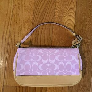 Like new Coach Y2K small bag bubblegum pink!!